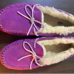 purple ugg australia moccasins with lavender ties